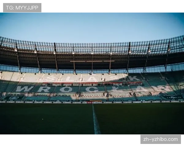 因安保原因,原定于本周末进行的尼斯主场赛事被当地政府要求空场进行 因安保原因,原定于本周末进行的尼斯主场赛事被当地政府要求空场进行